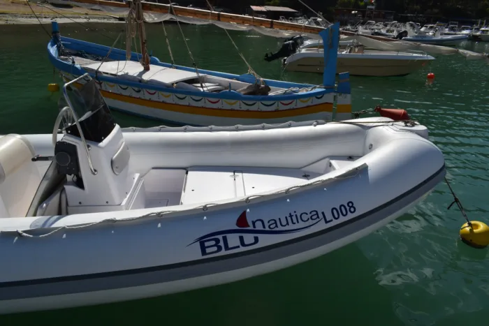 foto-di-gommone-SELVA